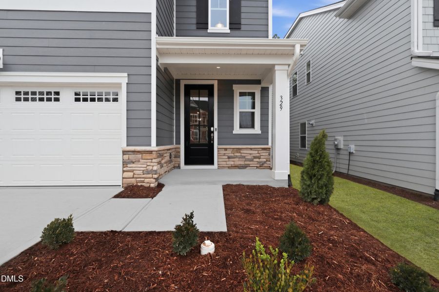 SUN_CarolinaSprings_Pic_329CalvanderLn_4