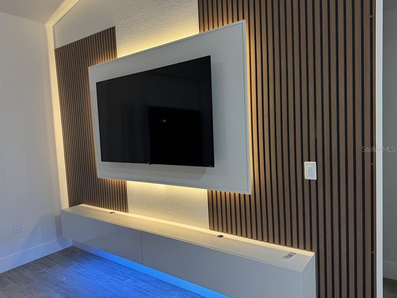 Image 12 of a home in . Image 12 of a home in .