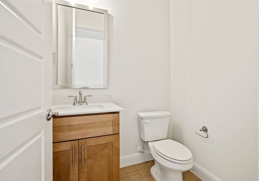 Furnished interior view inside a new home in Myrtle Creek, Waxahachie (Image 7).