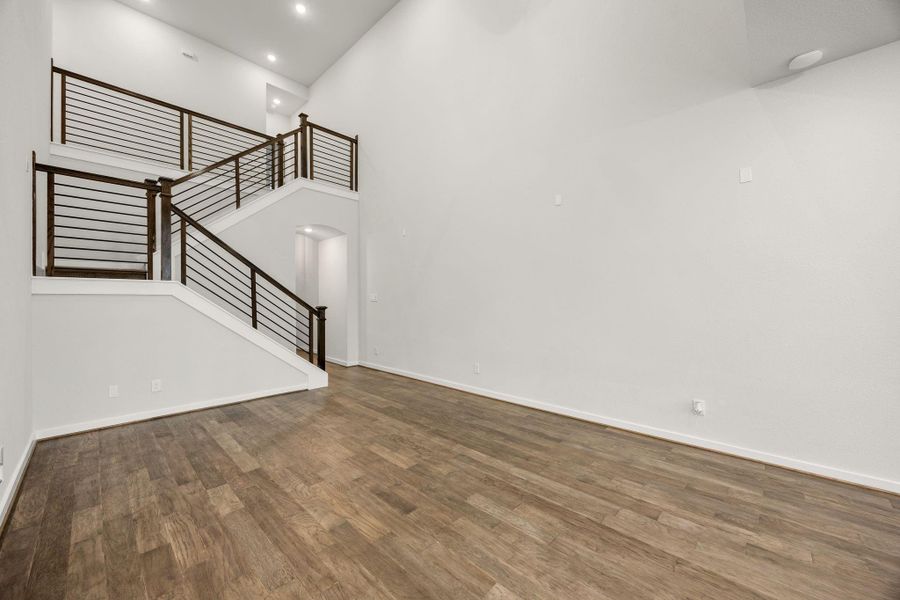 Spacious, unfurnished interior of a new home in , Fulshear (Image 32). Spacious, unfurnished interior of a new home in , Fulshear (Image 32).