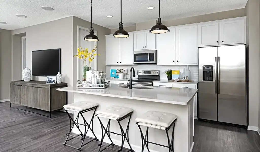SeasonsAtPineRidge-JAX-Larimar Kitchen