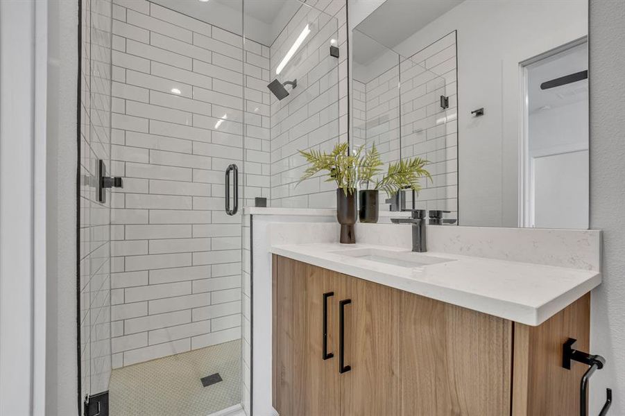 Image 38 of a home in .