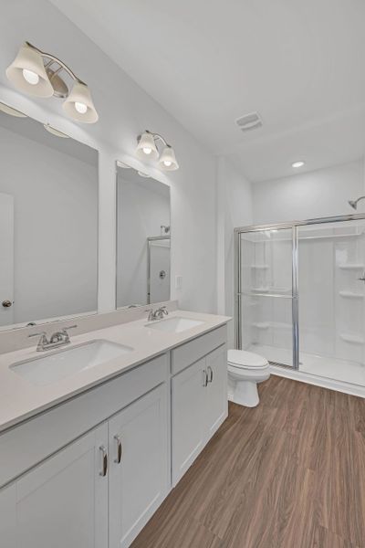 Furnished interior view inside a new home in Sweetbriar Place, Lebanon (Image 7).