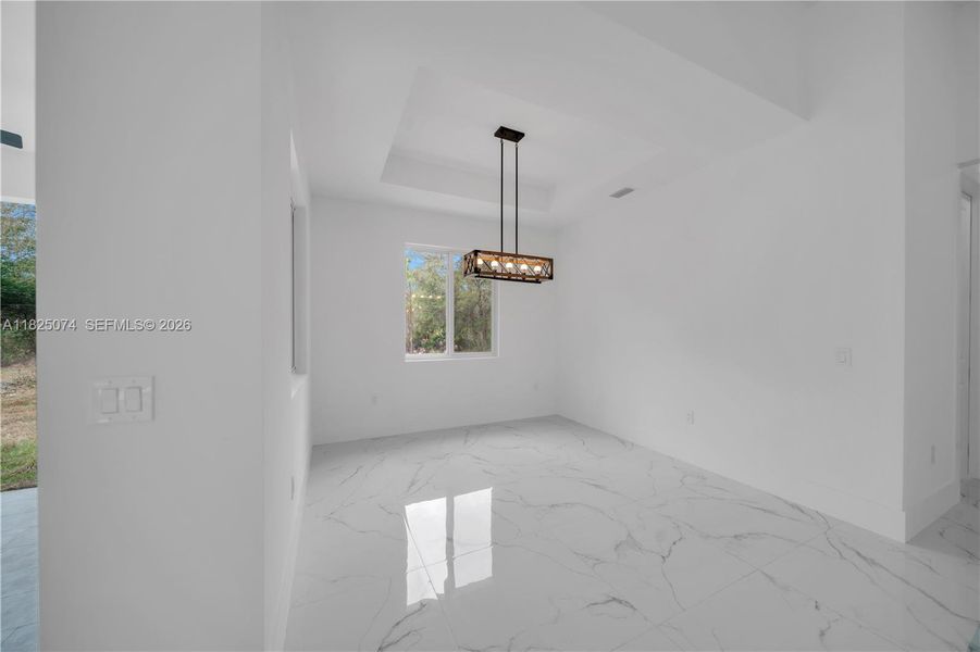 Spacious, unfurnished interior of a new home in , Lehigh Acres (Image 34).