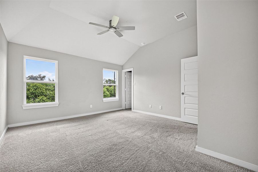 Spacious, unfurnished interior of a new home in , Houston (Image 45). Spacious, unfurnished interior of a new home in , Houston (Image 45).