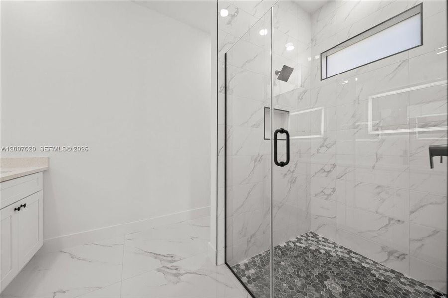 Image 40 of a home in .