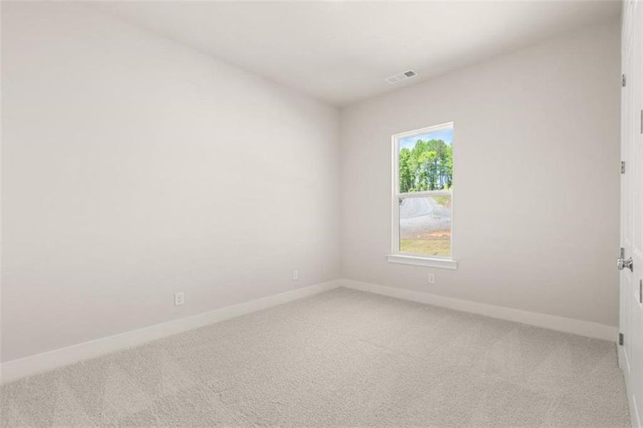 Spacious, unfurnished interior of a new home in Traditions of Braselton, Jefferson (Image 25).