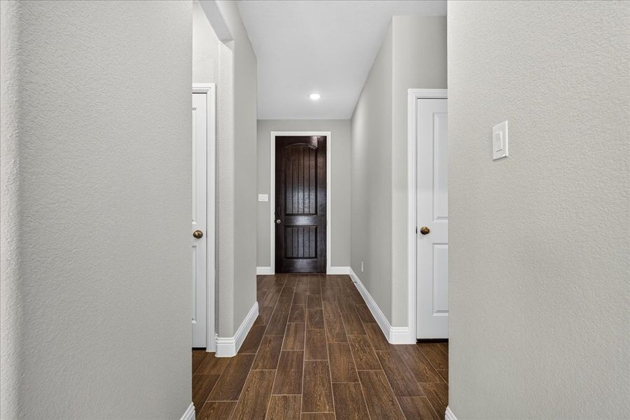 Spacious, unfurnished interior of a new home in The Ranches at Valley View, Springtown (Image 47).
