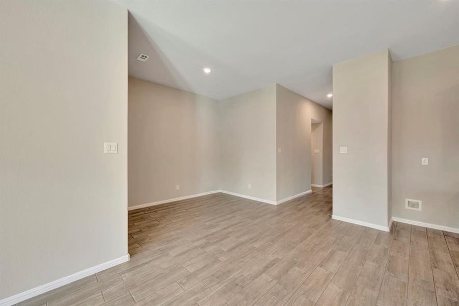 Spacious, unfurnished interior of a new home in Woodstone, Providence Village (Image 33). Spacious, unfurnished interior of a new home in Woodstone, Providence Village (Image 33).