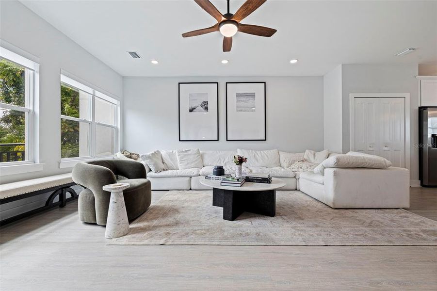 Furnished interior view inside a new home in , Tampa (Image 32).