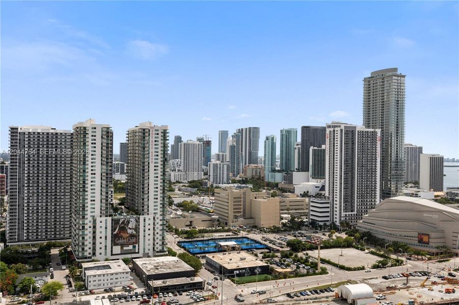 Condo located in Miami, FL showcasing its design and architecture (Image 22). Condo located in Miami, FL showcasing its design and architecture (Image 22).
