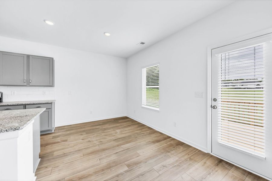 Spacious, unfurnished interior of a new home in The Oaks, Clarksville (Image 17). Spacious, unfurnished interior of a new home in The Oaks, Clarksville (Image 17).