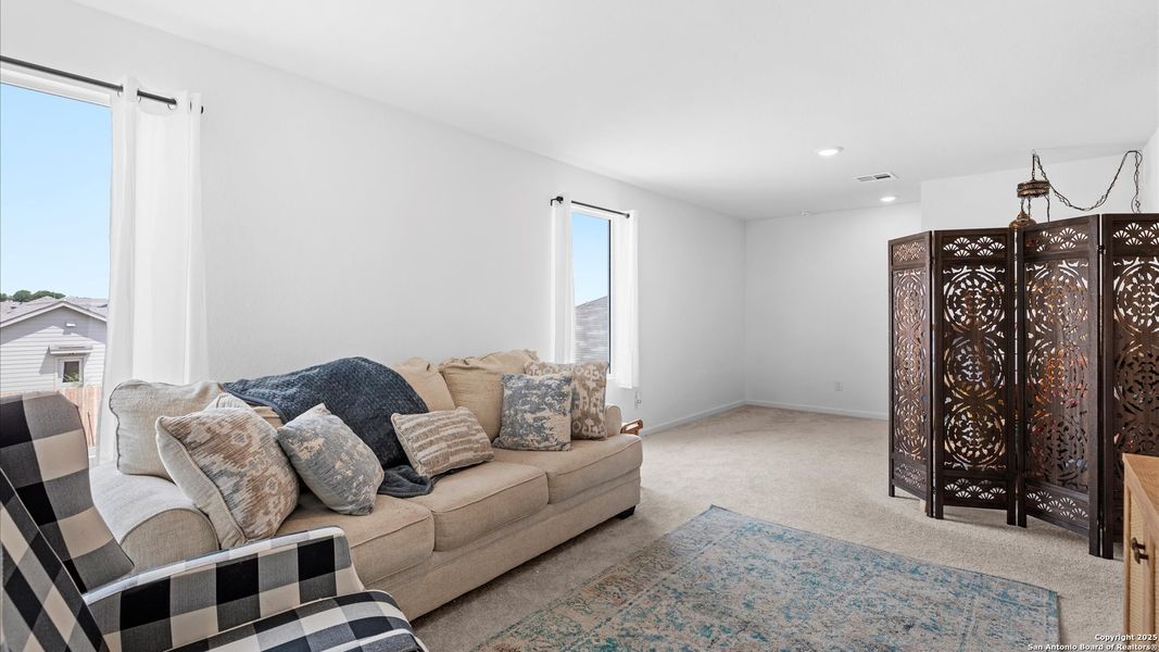 Furnished interior view inside a new home in , New Braunfels (Image 11). Furnished interior view inside a new home in , New Braunfels (Image 11).