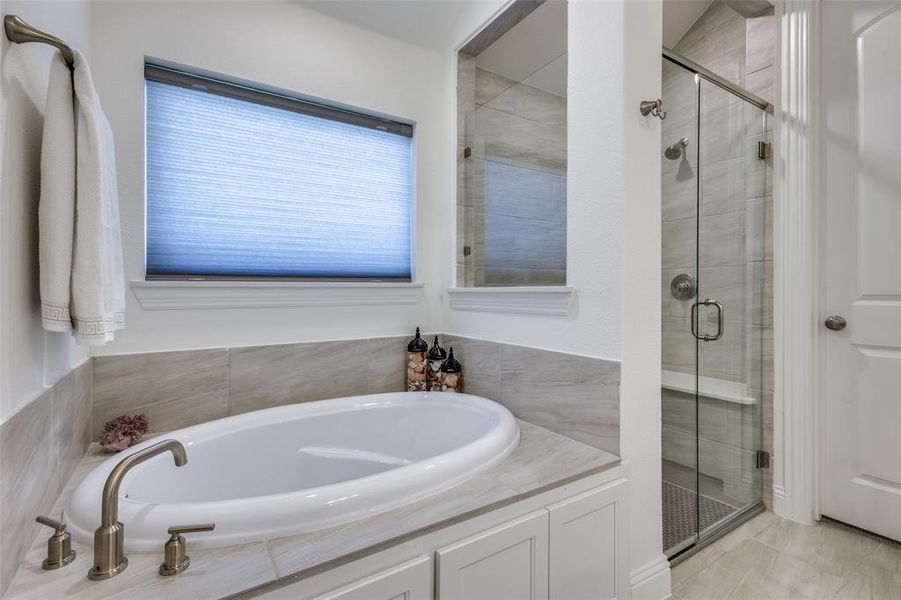 Furnished interior view inside a new home in , Celina (Image 10).