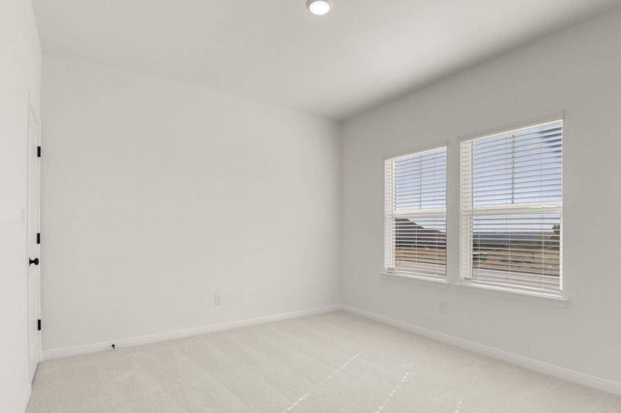 Spacious, unfurnished interior of a new home in Orchard Ridge, Liberty Hill (Image 40).