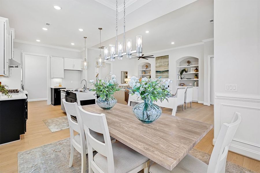 Charleston Harbor, Dining Room