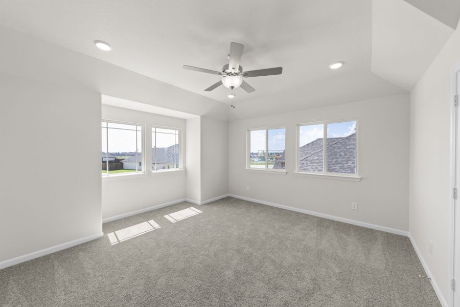 Spacious, unfurnished interior of a new home in Elevon, Lavon (Image 24).