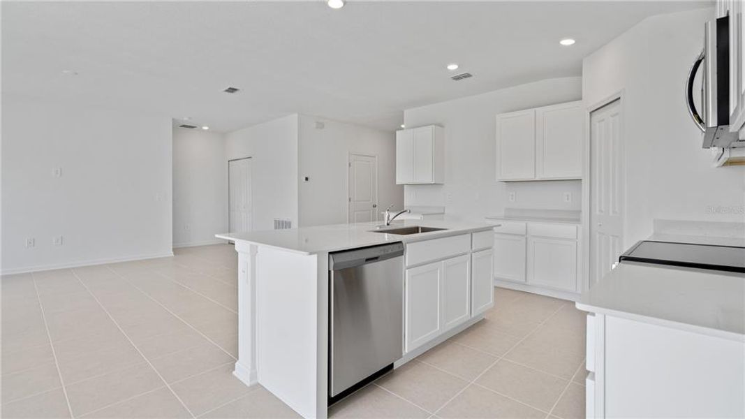 Furnished interior view inside a new home in , Eustis (Image 4).