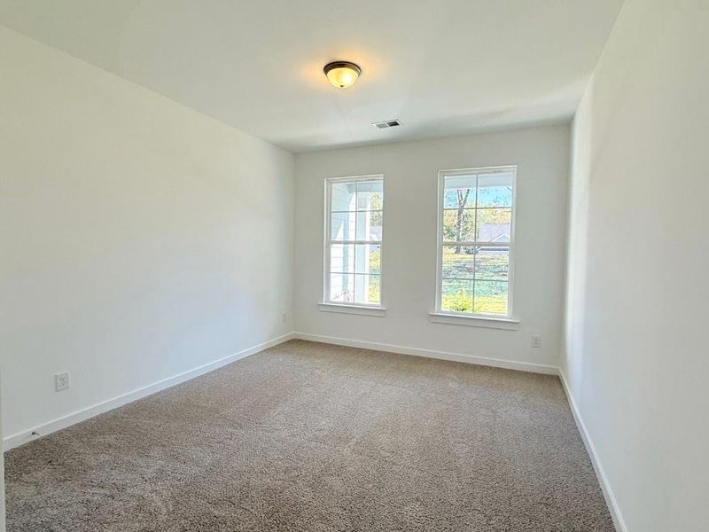 Spacious, unfurnished interior of a new home in Westlyn, Winder (Image 16).
