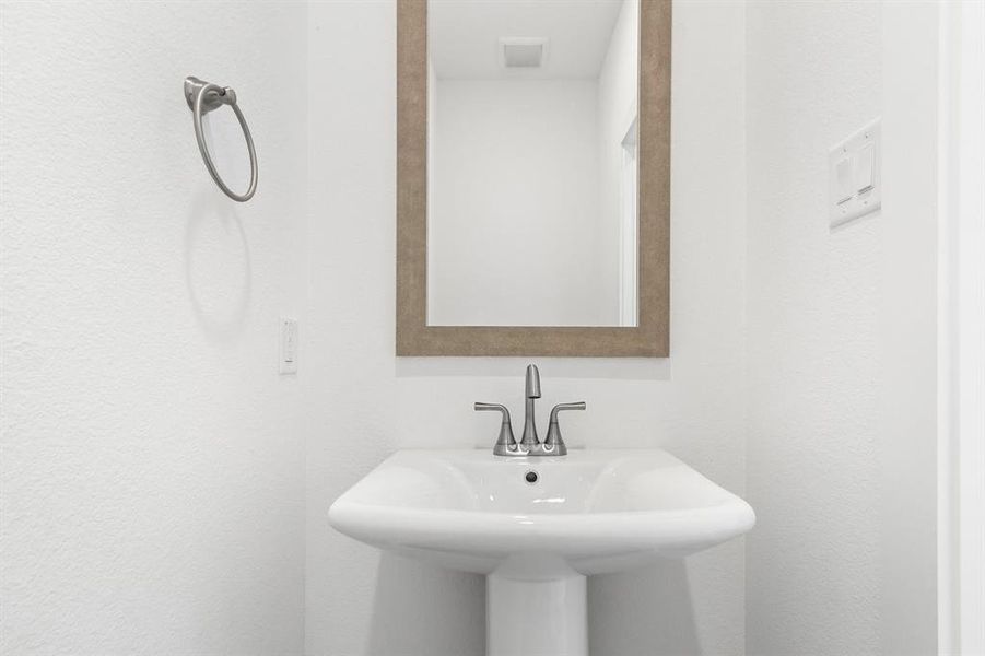 014-721ProsperLane-Wylie-TX-75098-Bathroom2.jpg-SMALL 014-721ProsperLane-Wylie-TX-75098-Bathroom2.jpg-SMALL