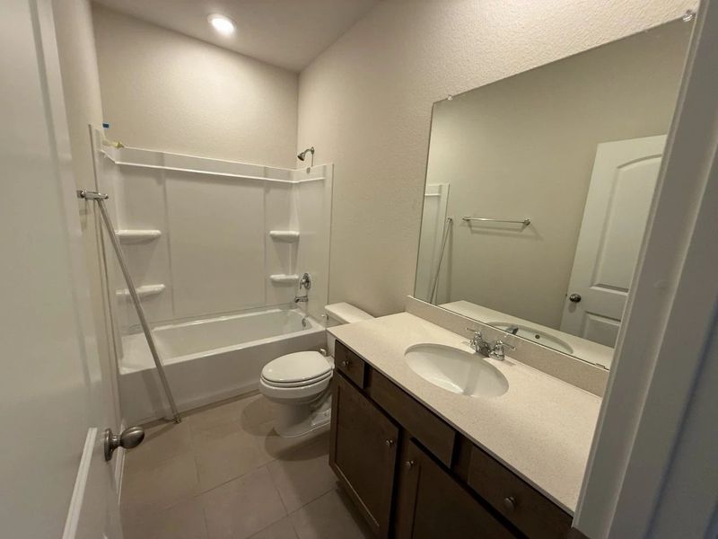 Furnished interior view inside a new home in The Cottages at La Cima, San Marcos (Image 9).