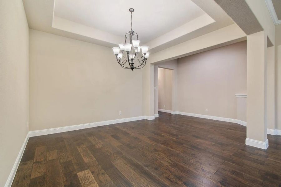 Image 85 representing the Concept 2373 by Landsea Homes in Coyote Crossing, Godley, TX. Image 85 representing the Concept 2373 by Landsea Homes in Coyote Crossing, Godley, TX.