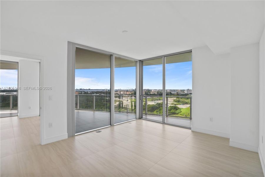 Spacious, unfurnished interior of a new home in , North Miami (Image 39).