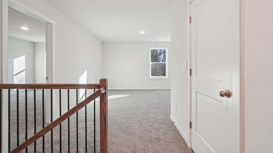 Spacious, unfurnished interior of a new home in Brantley, Mooresville (Image 21).