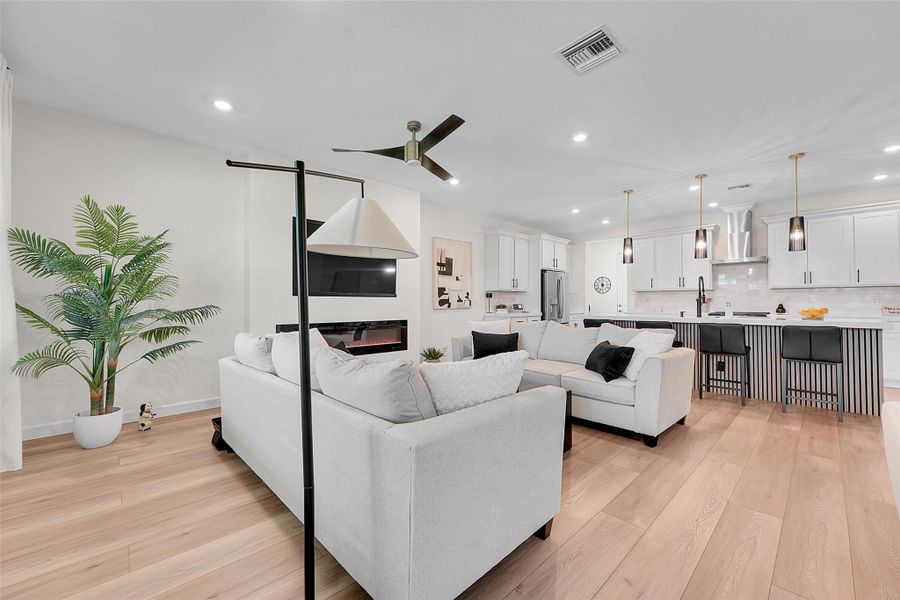 Furnished interior view inside a new home in , Loxahatchee (Image 14).