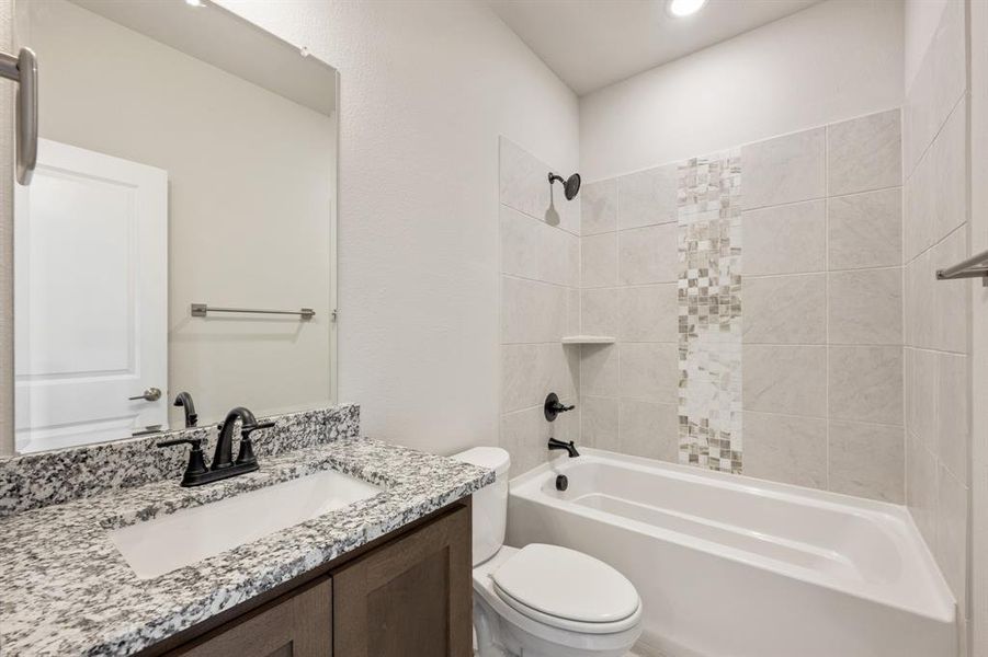 Furnished interior view inside a new home in Sonoma Verde, McLendon-Chisholm (Image 8).