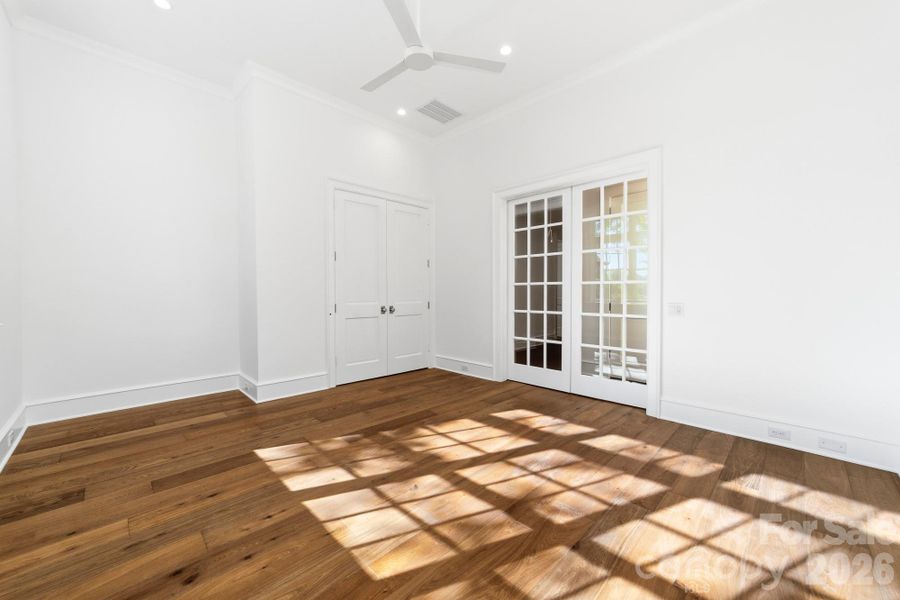 Spacious, unfurnished interior of a new home in , Davidson (Image 20).