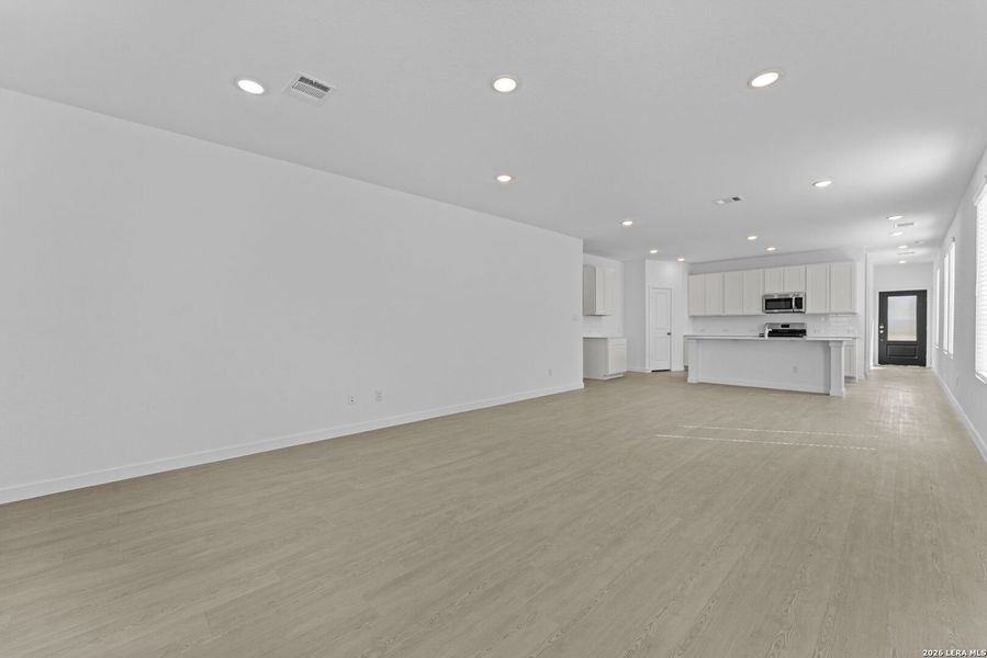 Spacious, unfurnished interior of a new home in Grace Valley, Marion (Image 28).