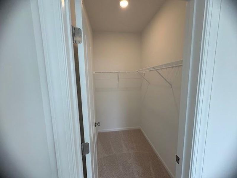 Spacious, unfurnished interior of a new home in Millcroft Townhomes, Buford (Image 32).