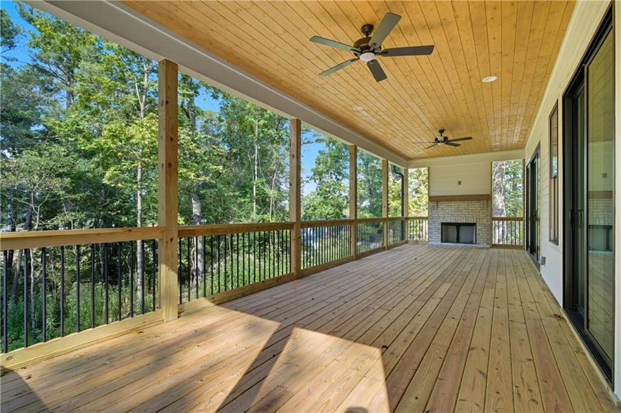 Image 32 of a home in .