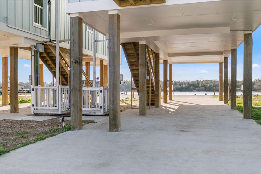 Exterior details and patio area of a home in , Matagorda (Image 16).