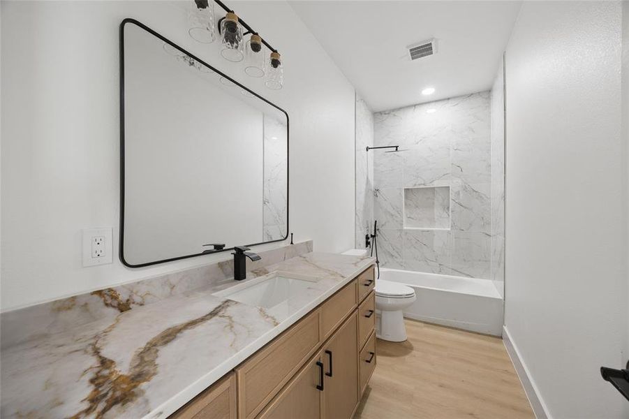 Furnished interior view inside a new home in , Sherman (Image 4).