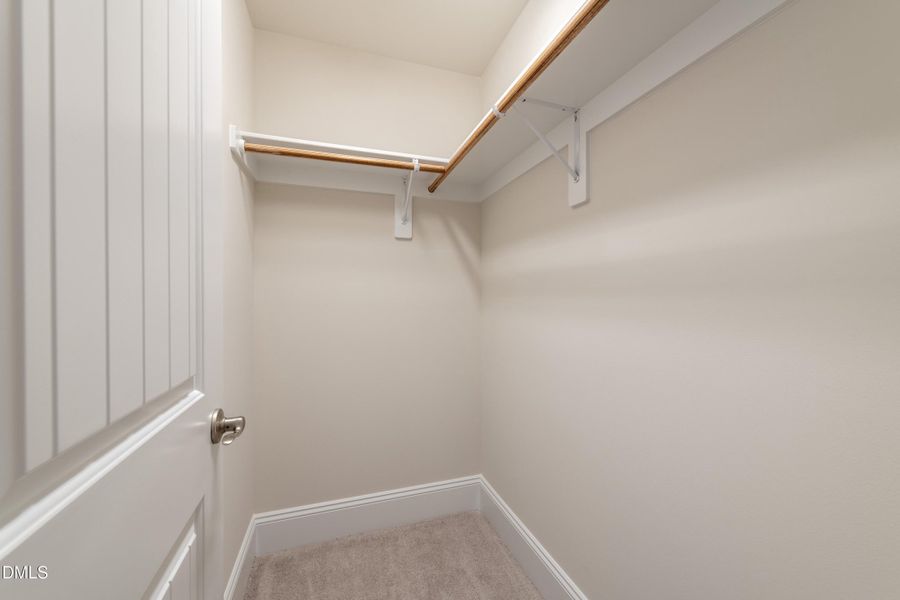 067_Walk In Closet 067_Walk In Closet