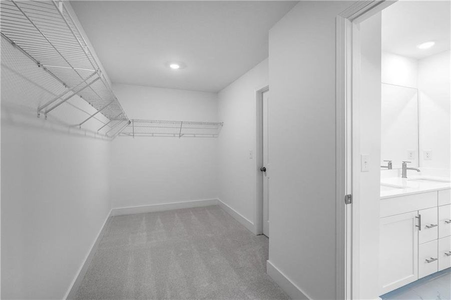Spacious, unfurnished interior of a new home in Willow Creek, Watkinsville (Image 27). Spacious, unfurnished interior of a new home in Willow Creek, Watkinsville (Image 27).