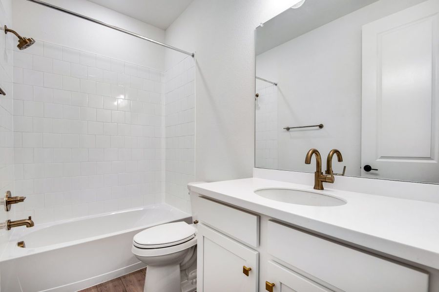 Furnished interior view inside a new home in The Aurora Highlands, Aurora (Image 12). Furnished interior view inside a new home in The Aurora Highlands, Aurora (Image 12).