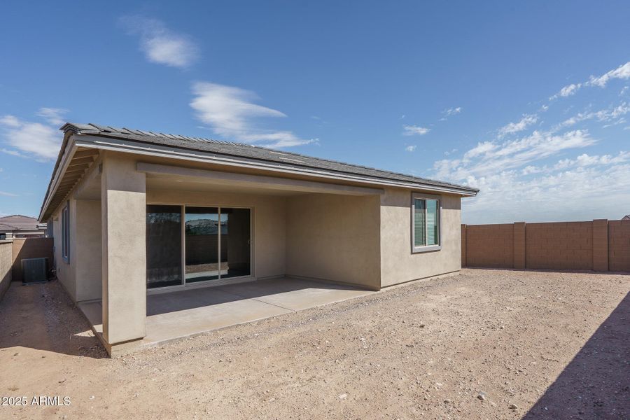 27) BACK OF HOME 27) BACK OF HOME