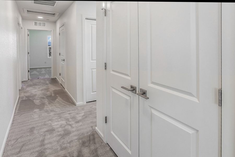 Spacious, unfurnished interior of a new home in Bloom, Fort Collins (Image 26).