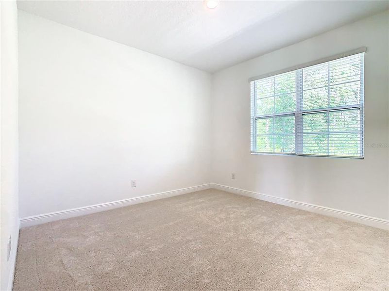Spacious, unfurnished interior of a new home in , Winter Garden (Image 42).
