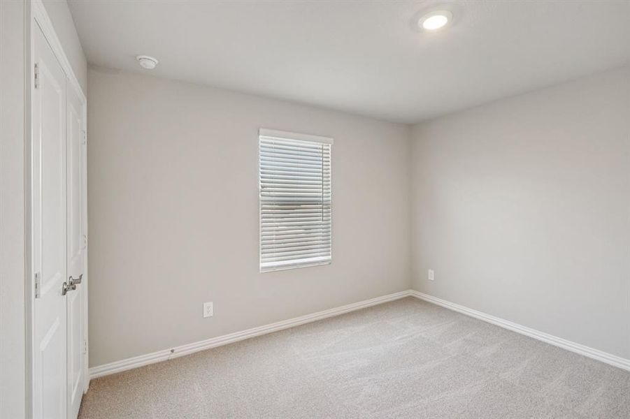 Photo is not of the actual home, but is an inspirational photo of builder’s model home and may depict options, furnishings, and/or decorator features that are not included.