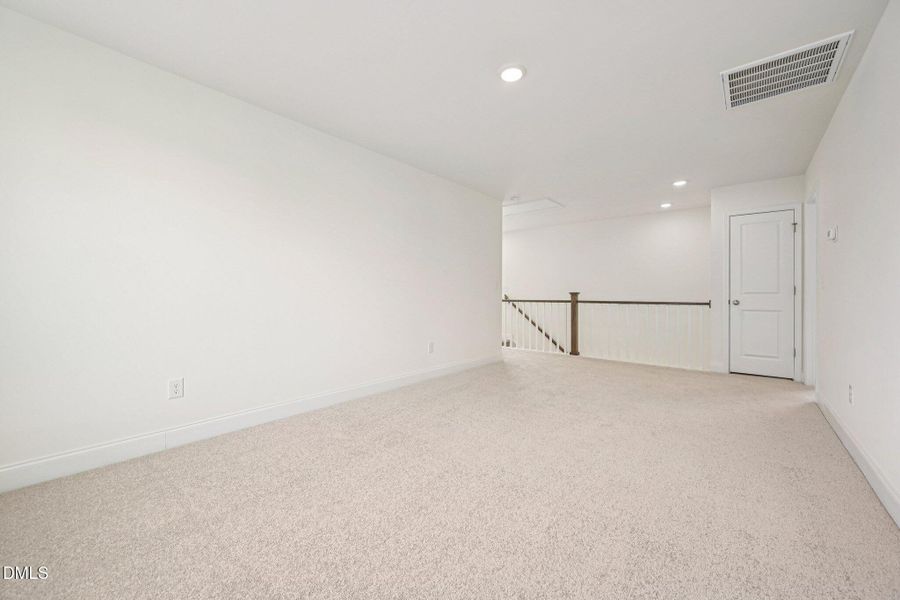 35-web-or-mls-Channel Drop Lp-S3001-035