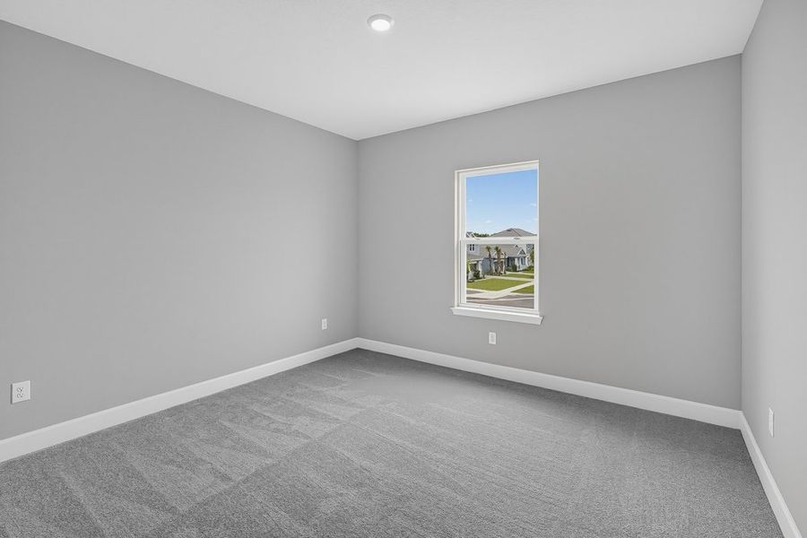 Spacious, unfurnished interior of a new home in Victoria Lakes, Odessa (Image 15).