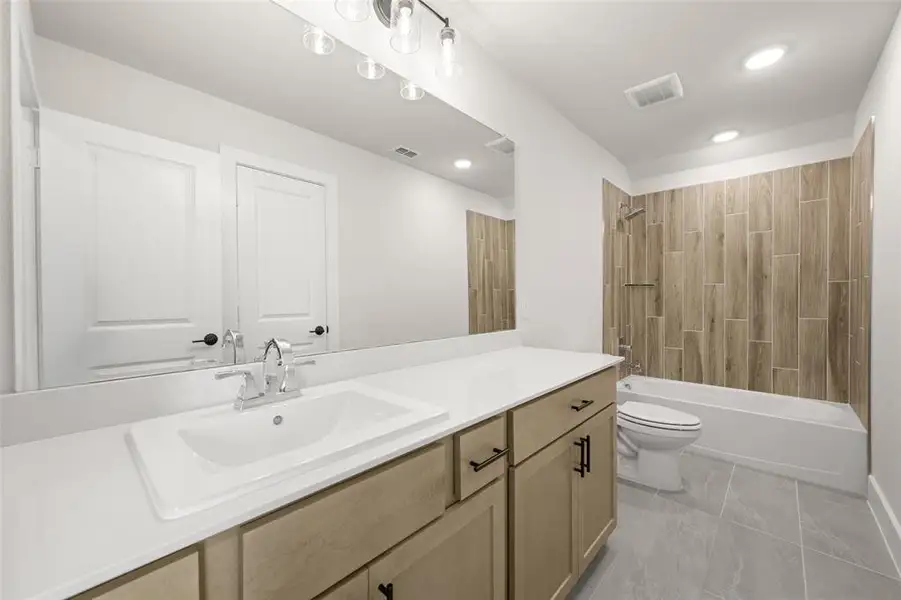 2409 Hitchford- Bathroom