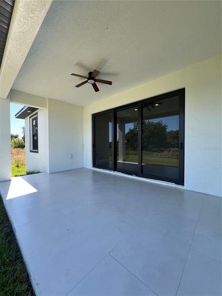Exterior details and patio area of a home in , Port Charlotte (Image 36).