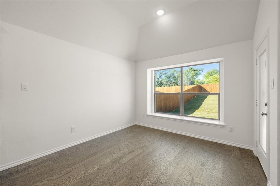 521 Waterford Park- Dining-1 521 Waterford Park- Dining-1