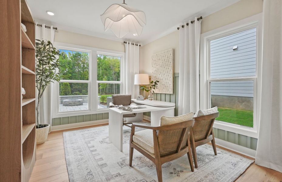 Furnished interior view inside a new home in Forest Creek, Waxhaw (Image 28). Furnished interior view inside a new home in Forest Creek, Waxhaw (Image 28).