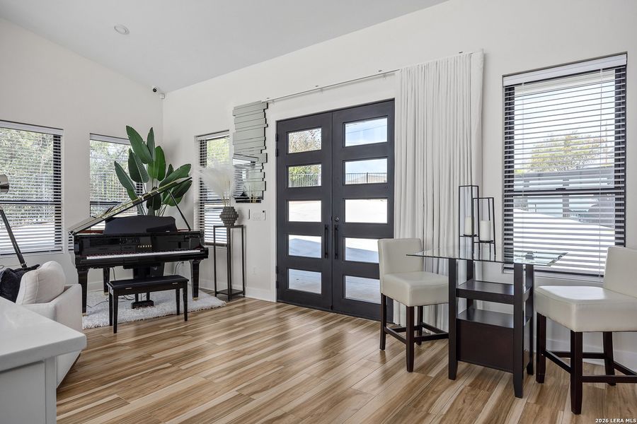 Furnished interior view inside a new home in , Kerrville (Image 14).